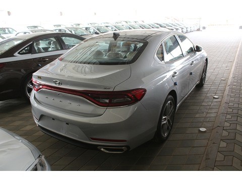 Hyundai Azera 2018 >> New Hyundai Azera Silver 2018 For Sale In Riyadh For 95 500 Sr Motory Saudi Arabia Hyundai Azera 2018 >> New Hyundai Azera Silver 2018 For Sale In Riyadh For 95 500 Sr Motory Saudi Arabia