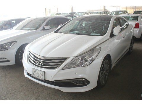 Hyundai Azera 2016 >> Used Hyundai Azera White 2016 For Sale In Jeddah For 70 000 Sr Motory Saudi Arabia Hyundai Azera 2016 >> Used Hyundai Azera White 2016 For Sale In Jeddah For 70 000 Sr Motory Saudi Arabia