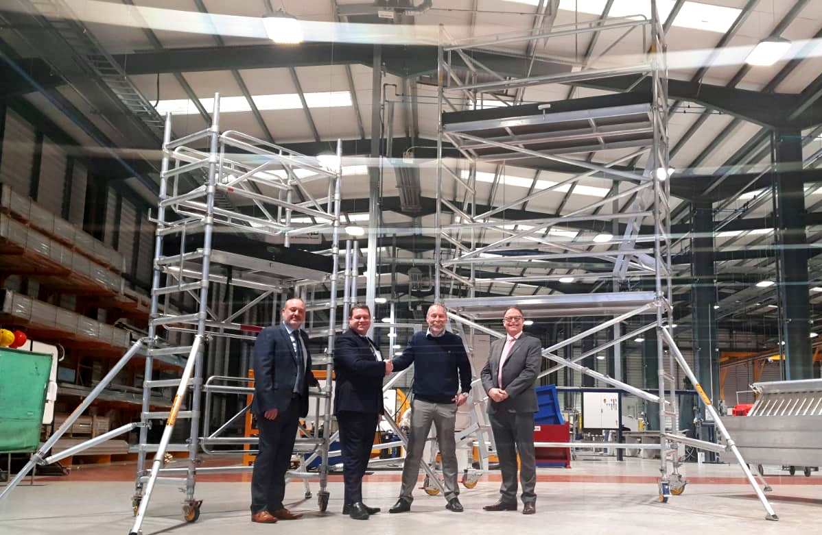 UK dealer for UpRight