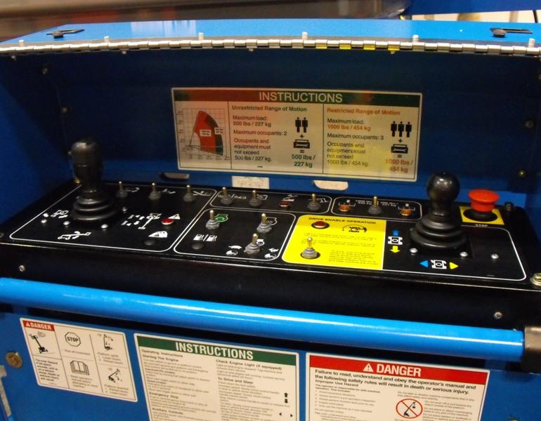 Genie’s dual capacity booms