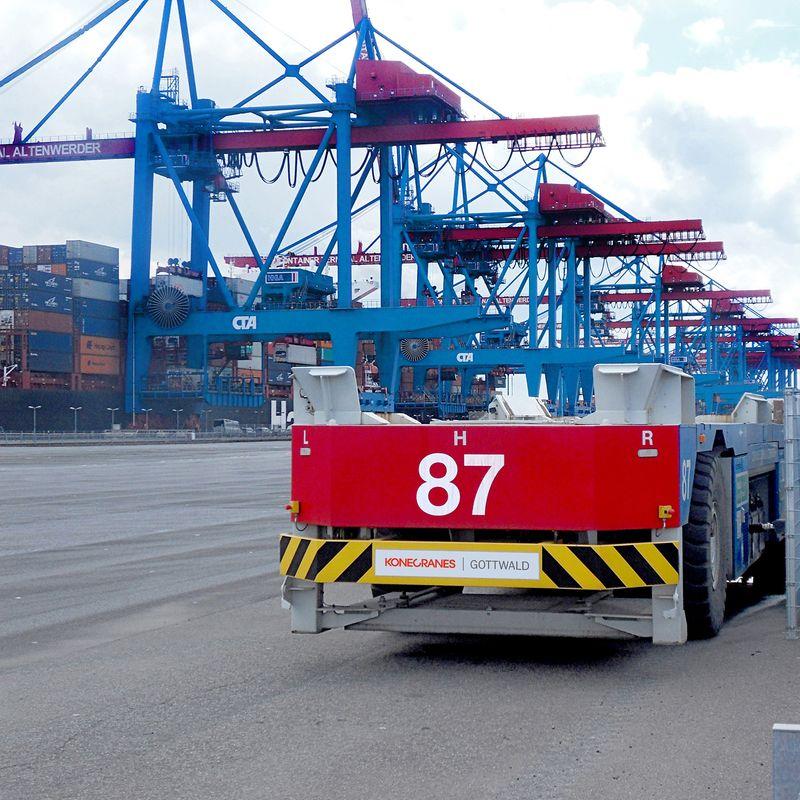 AGV mit Lithium-Ionen-Akku | Vertikal.net