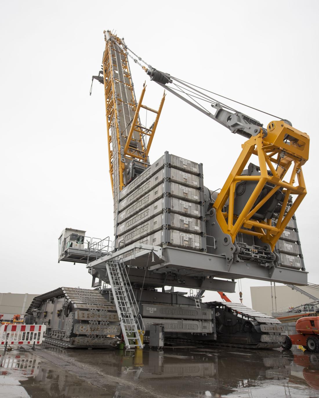 der-erste-lr-12500-geht-an-sarens-vertikal
