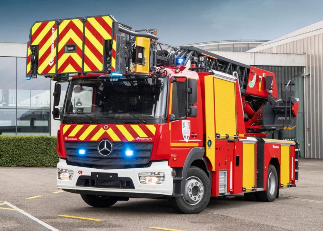 Rosenbauer пожарная машина