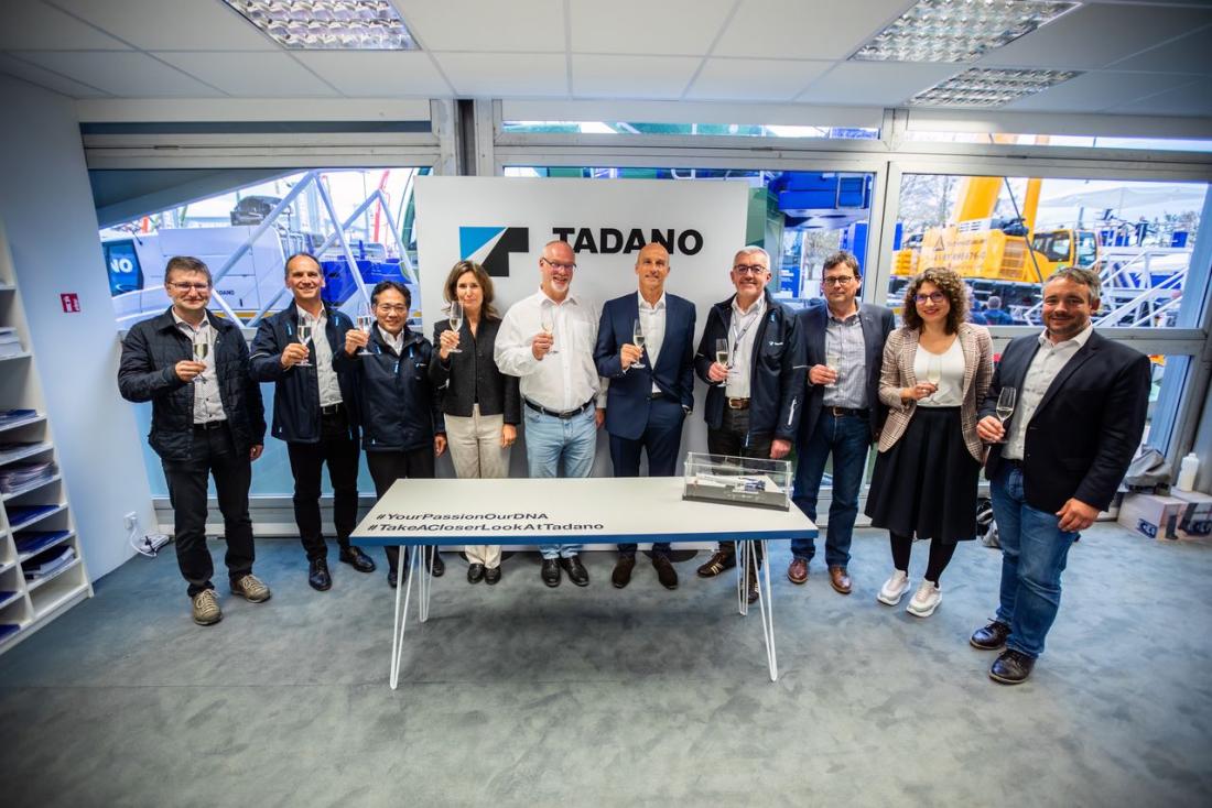 Schmidbauer verstärkt HeavyLiftFuhrpark