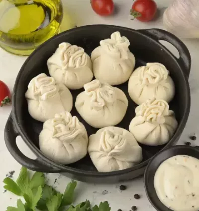 Хінкалі з Сиром