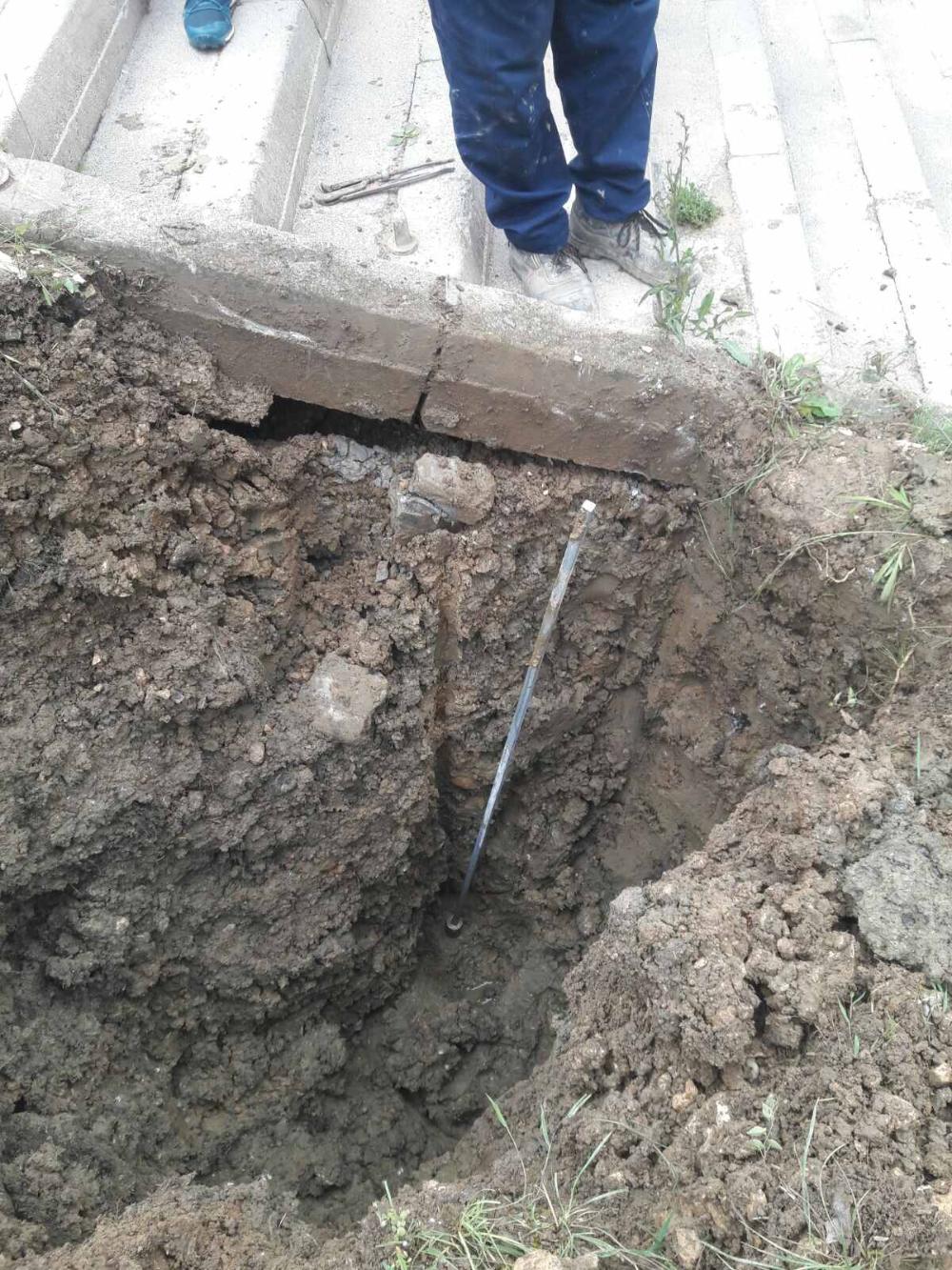 Služba za održavanje vodovodne mreže i objekata:  AKTIVNOSTI NA VODOVODNOJ MREŽI