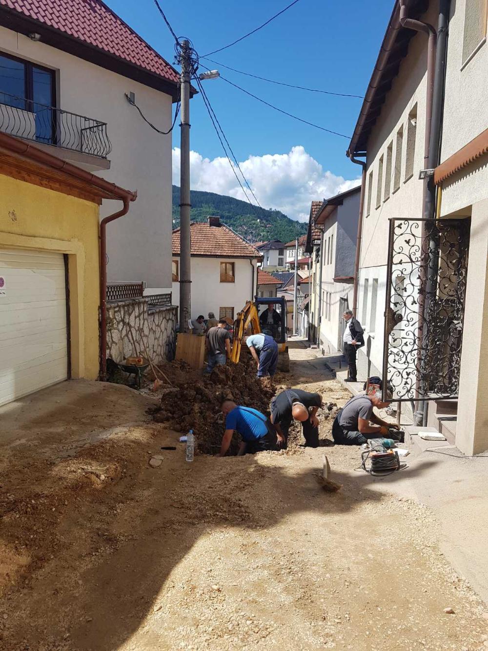 Služba za održavanje vodovodne mreže i objekata:  AKTIVNOSTI NA VODOVODNOJ MREŽI