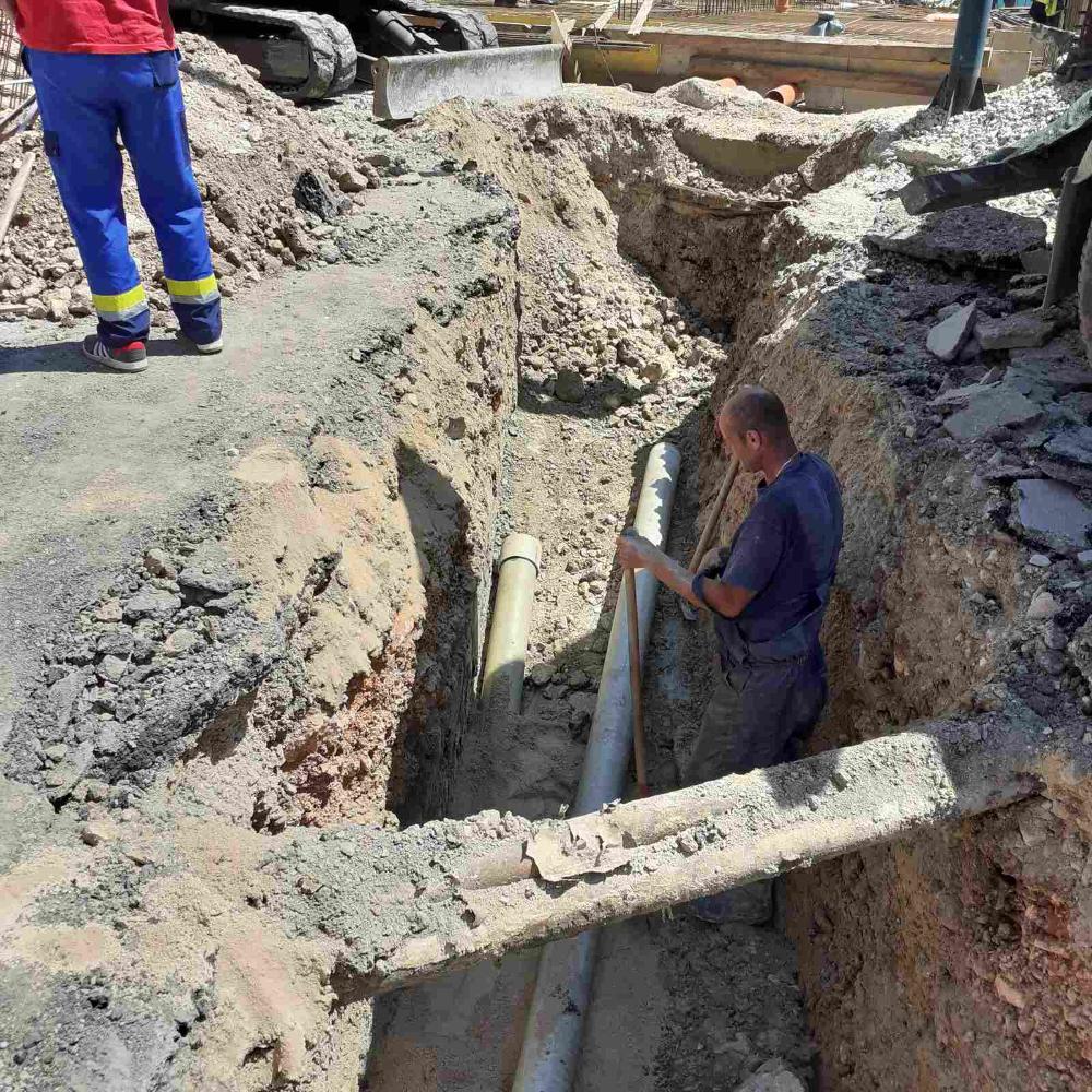 Služba za održavanje kanalizacione mreže i objekata: AKTIVNOSTI NA KANALIZACIONOJ MREŽI 