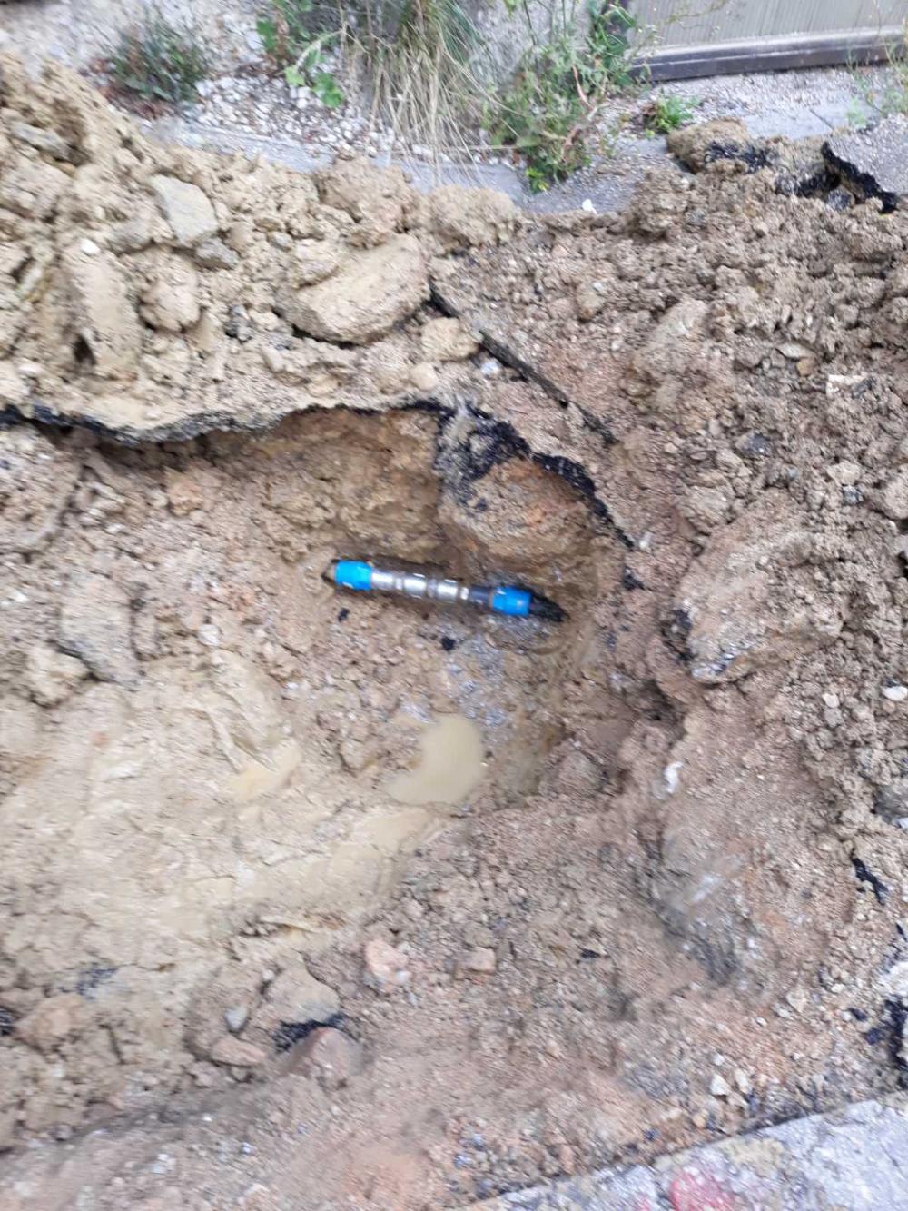 Služba za održavanje vodovodne mreže i objekata:  POPRAVKE KVAROVA NA VODOVODNOJ MREŽI