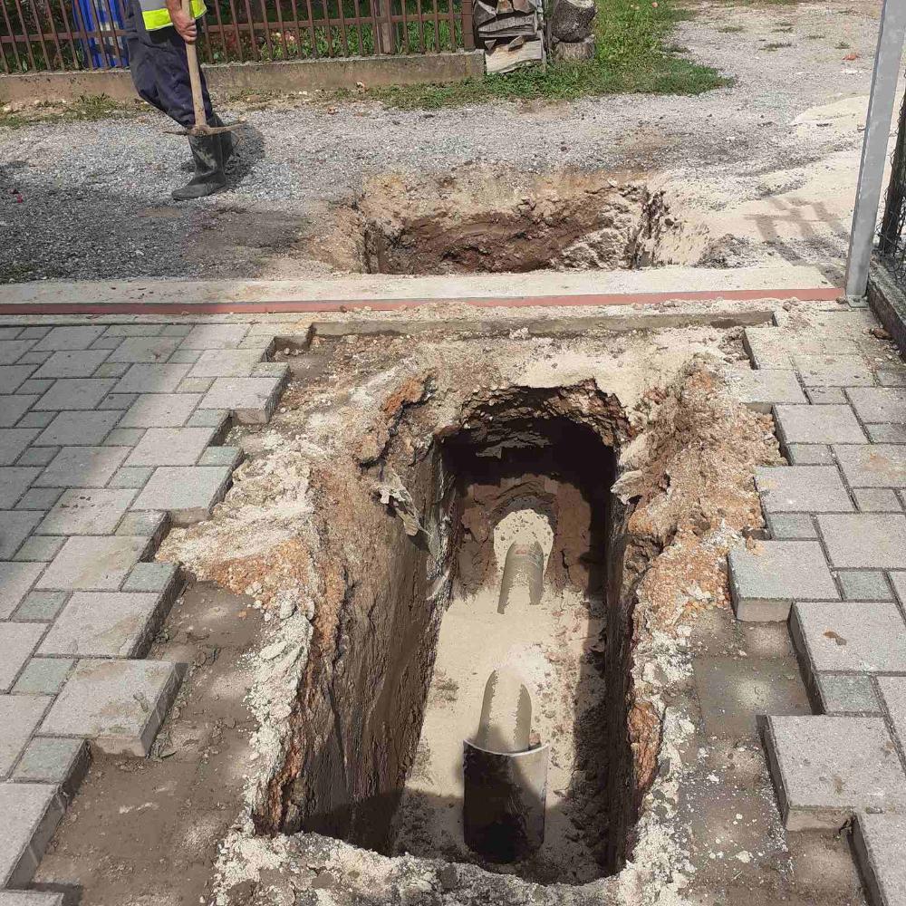 Služba za održavanje kanalizacione mreže i objekata: IZRADA FEKALNOG PRIKLJUČKA