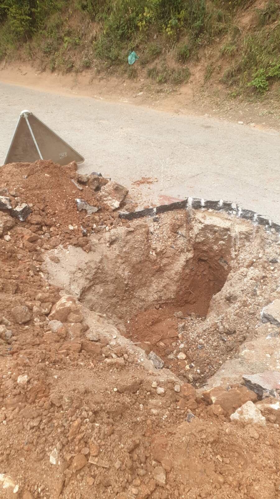Služba za održavanje vodovodne mreže i objekata:  AKTIVNOSTI NA VODOVODNOJ MREŽI 