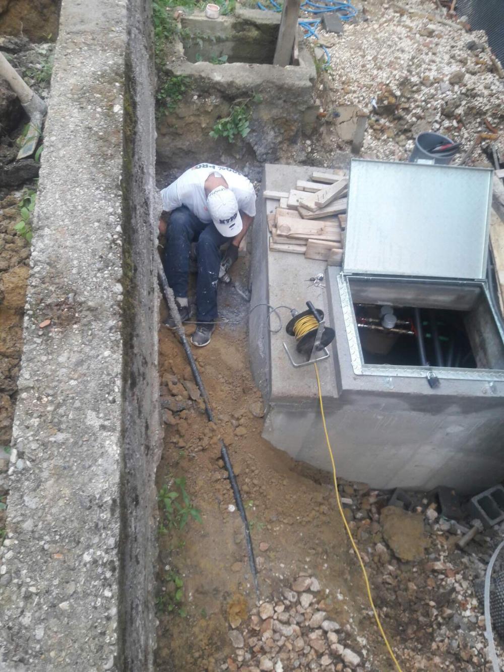 Služba za održavanje vodovodne mreže i objekata:  RADOVI NA VODOVODNOJ MREŽI 
