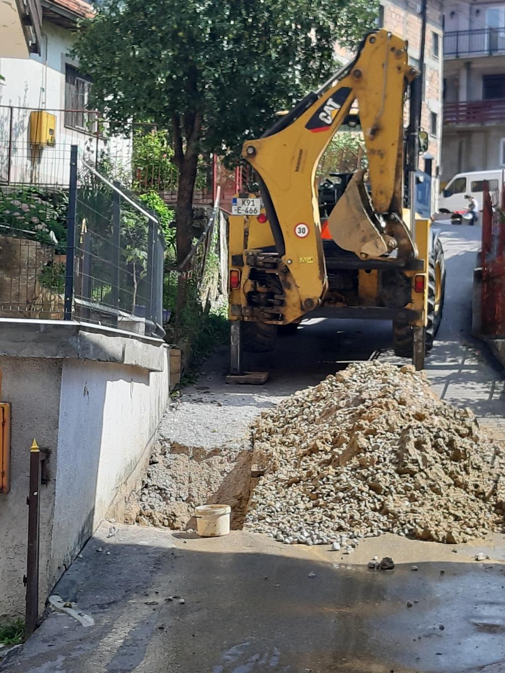 Služba za održavanje vodovodne mreže i objekata:  RADOVI NA VODOVODNOJ MREŽI 