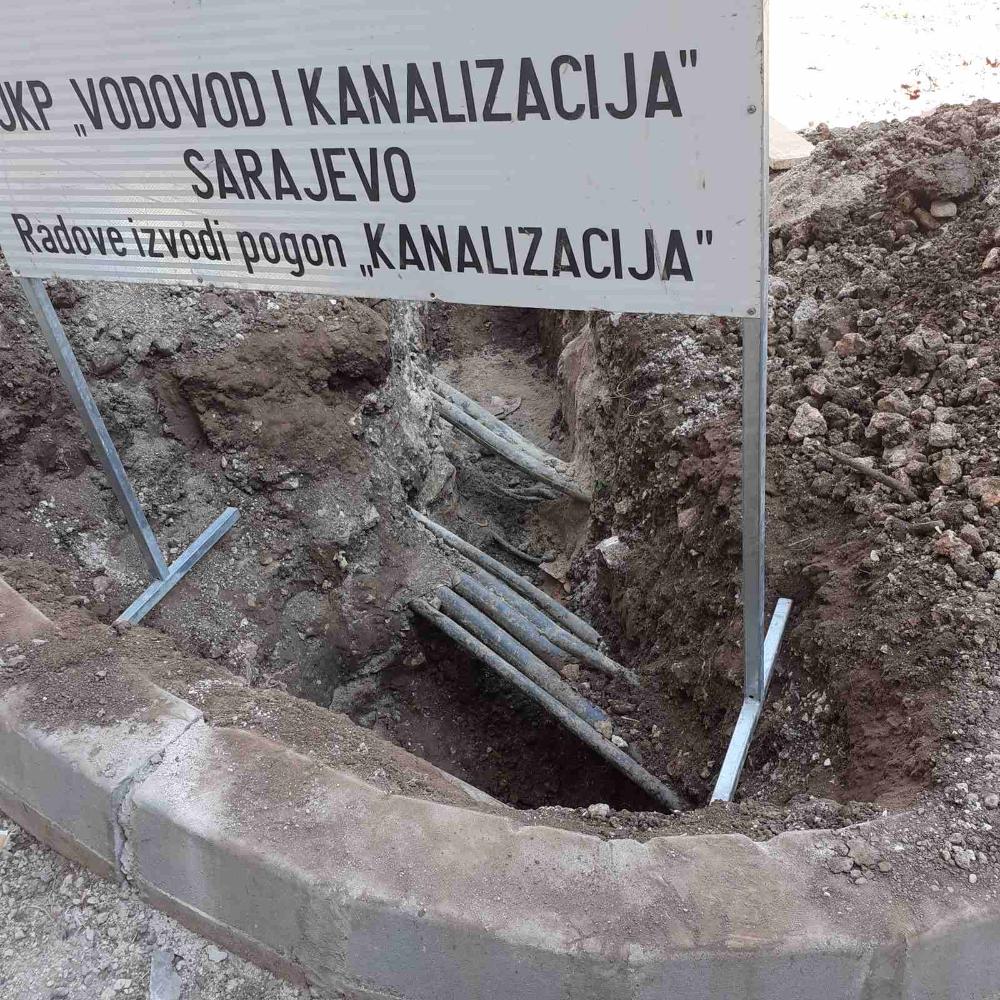 Služba za održavanje kanalizacione mreže i objekata: IZRADA I MONTAŽA KANALIZACIONIH PRIKLJUČAKA