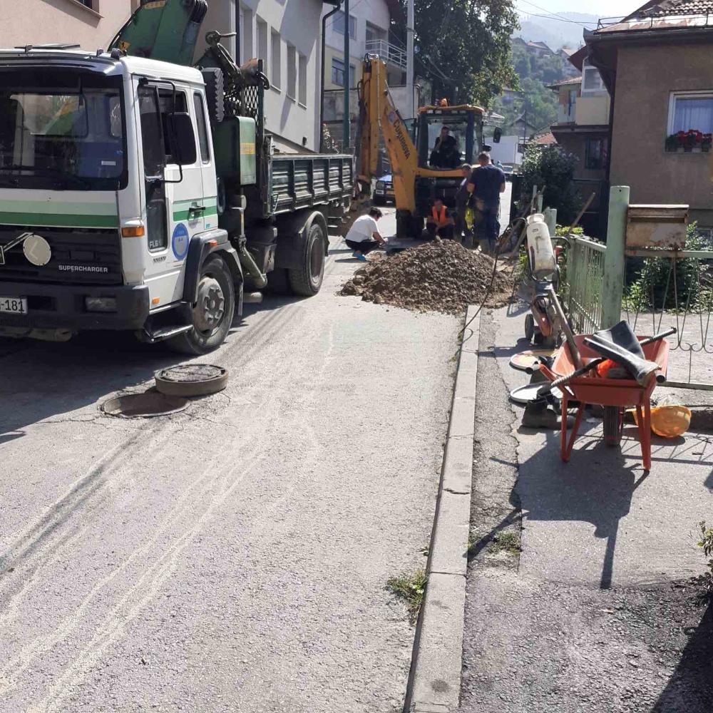 Služba za održavanje kanalizacione mreže i objekata: RADOVI NA KANALIZACIONOJ MREŽI