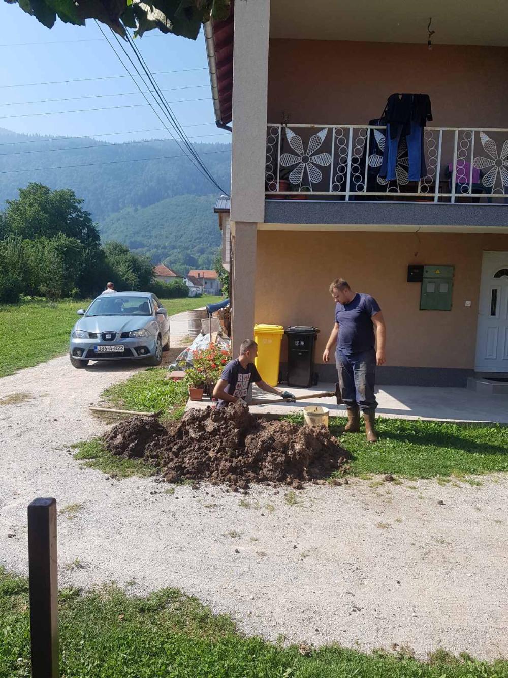 Služba za održavanje vodovodne mreže i objekata:  AKTIVNOSTI NA VODOVODNOJ MREŽI 