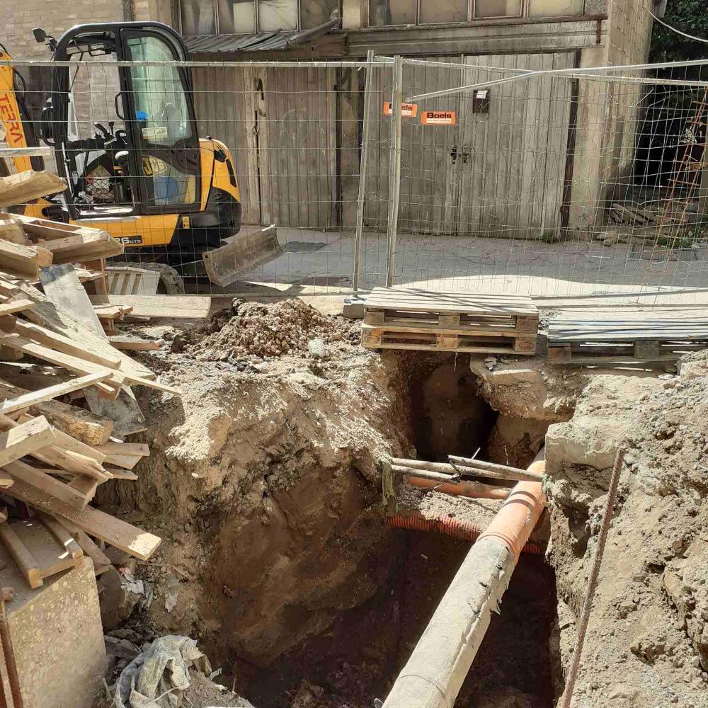Služba za održavanje kanalizacione mreže i objekata: REKONSTRUKCIJA ULIČNOG KANALA