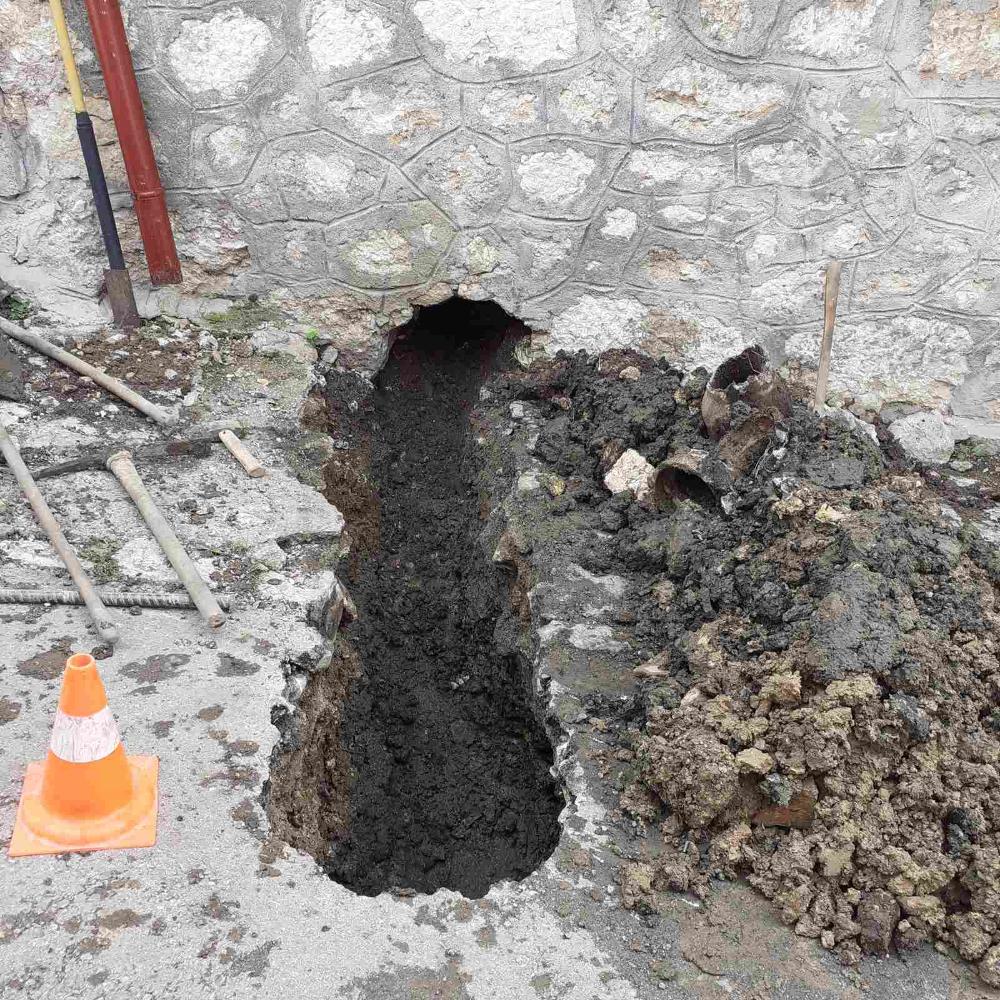 Služba za održavanje kanalizacione mreže i objekata: RADOVI NA KANALIZACIONOJ MREŽI