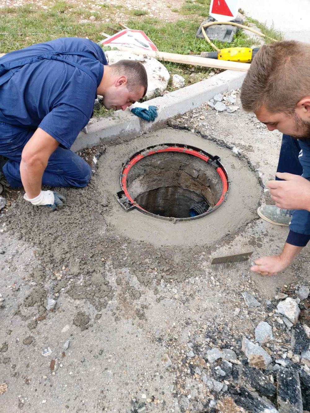 Služba za održavanje kanalizacione mreže i objekata: RADOVI NA KANALIZACIONOJ MREŽI