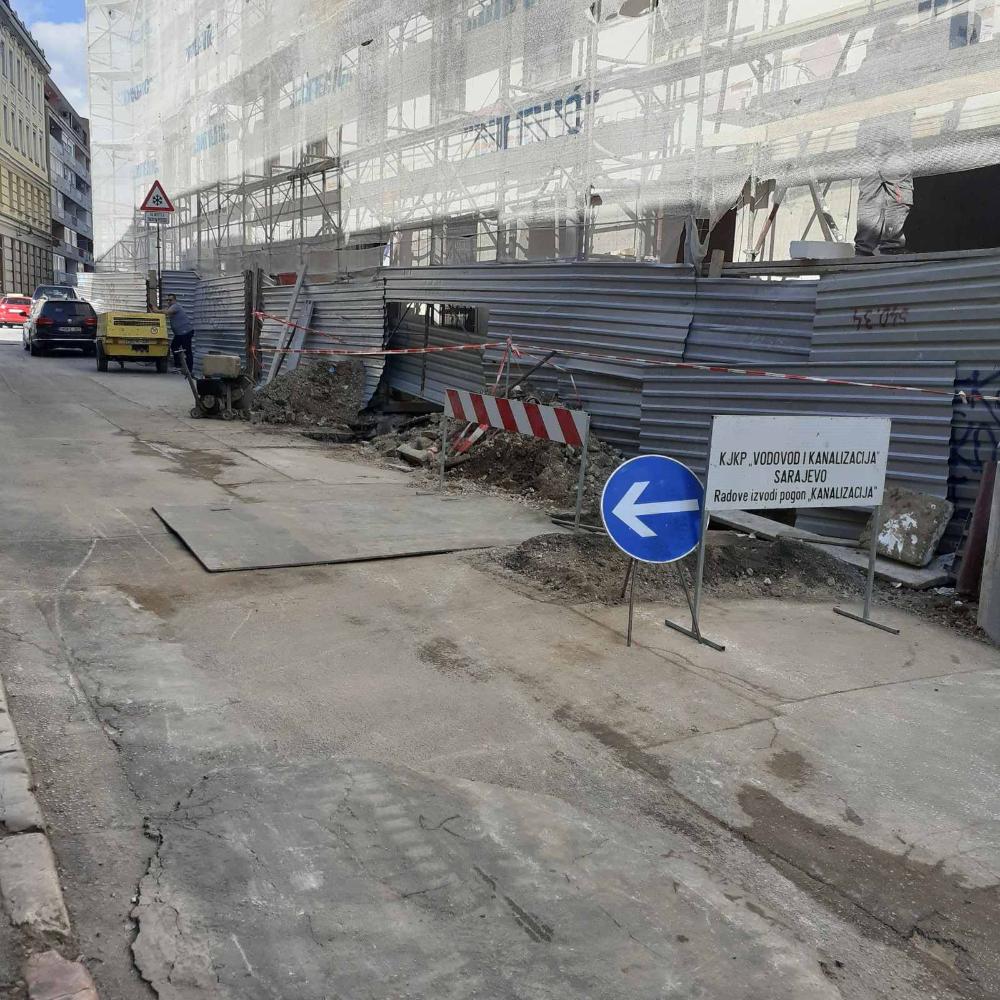 Služba za održavanje kanalizacione mreže i objekata: RADOVI NA KANALIZACIONOJ MREŽI