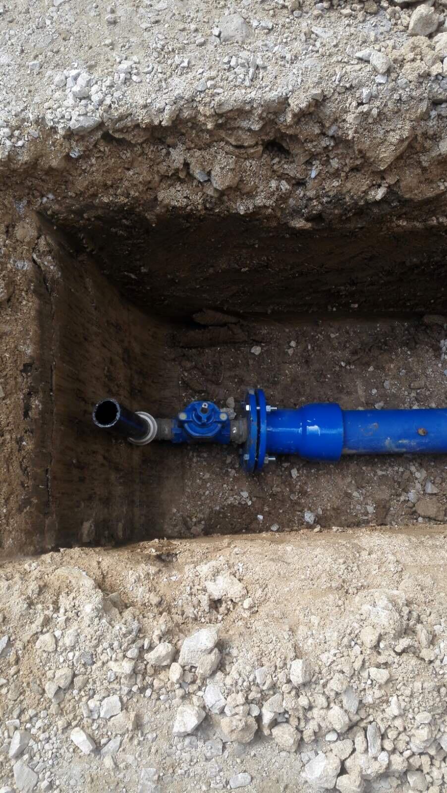 Služba za održavanje vodovodne mreže i objekata:  RADOVI NA VODOVODNOJ MREŽI