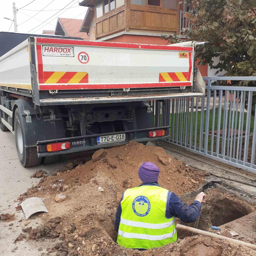 Služba za održavanje kanalizacione mreže i objekata: RADOVI NA KANALIZACIONOJ MREŽI