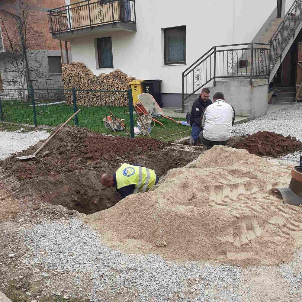 Služba za održavanje kanalizacione mreže i objekata: RADOVI NA KANALIZACIONOJ MREŽI