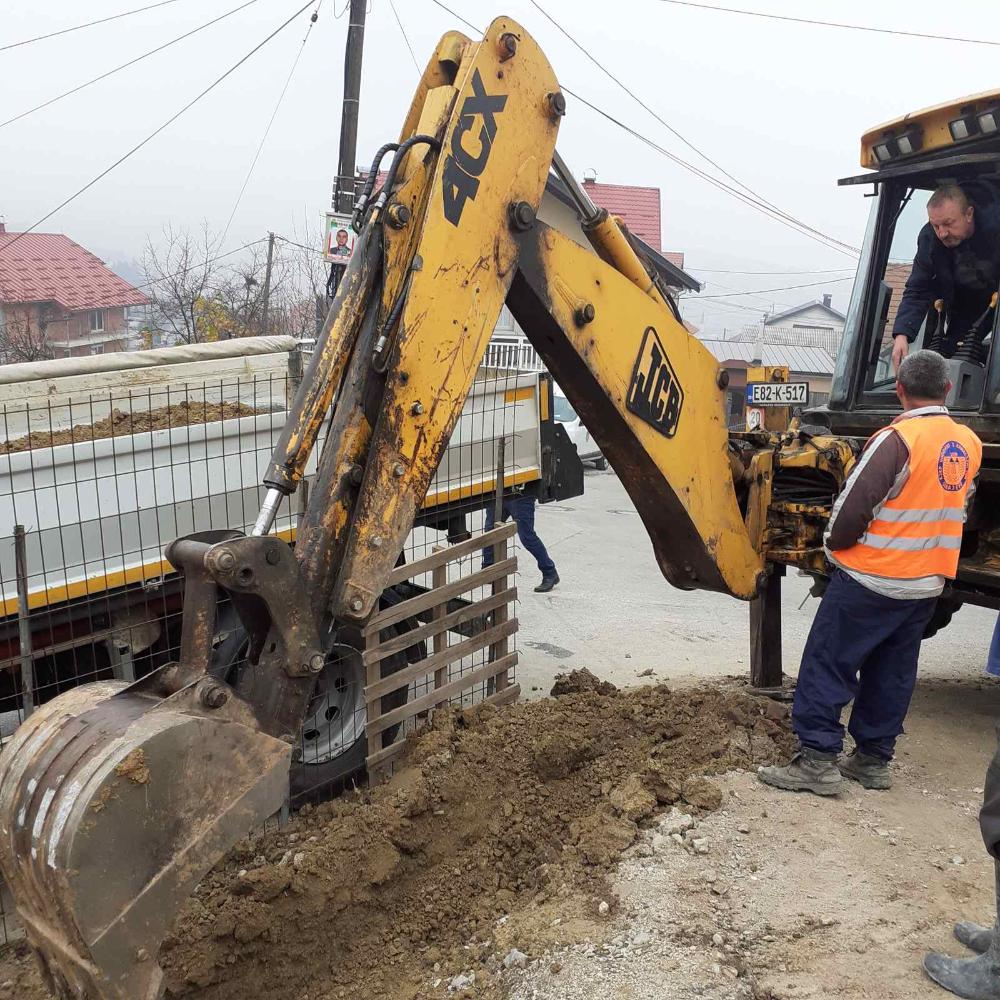 Služba za održavanje kanalizacione mreže i objekata: RADOVI NA KANALIZACIONOJ MREŽI