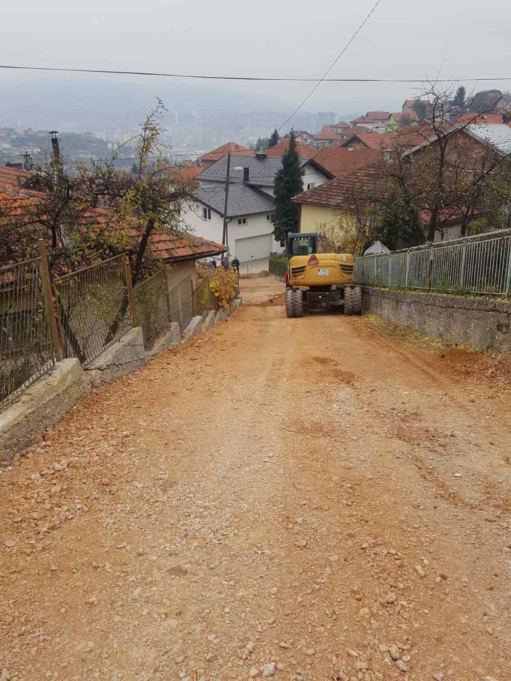 Služba za održavanje vodovodne mreže i objekata:  RADOVI NA VODOVODNOJ MREŽI