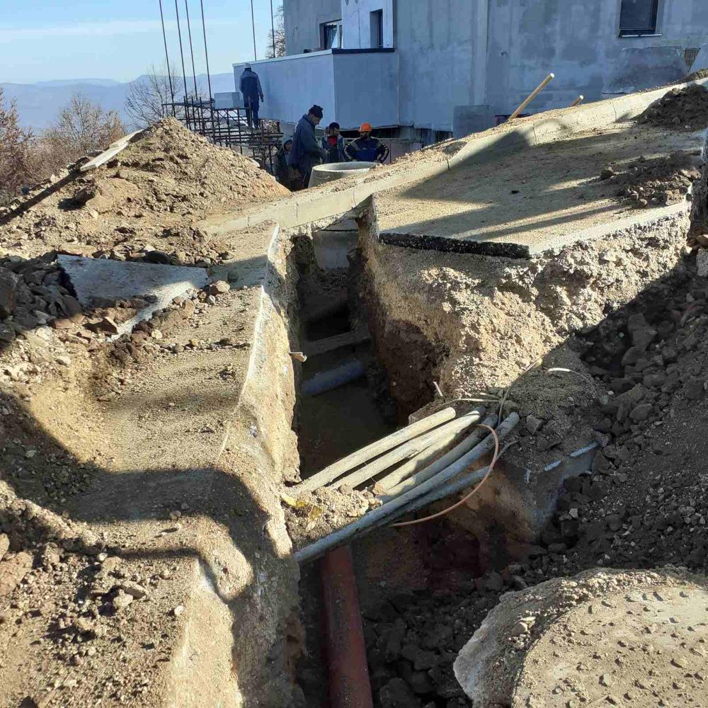 Služba za održavanje kanalizacione mreže i objekata: RADOVI NA KANALIZACIONOJ MREŽI