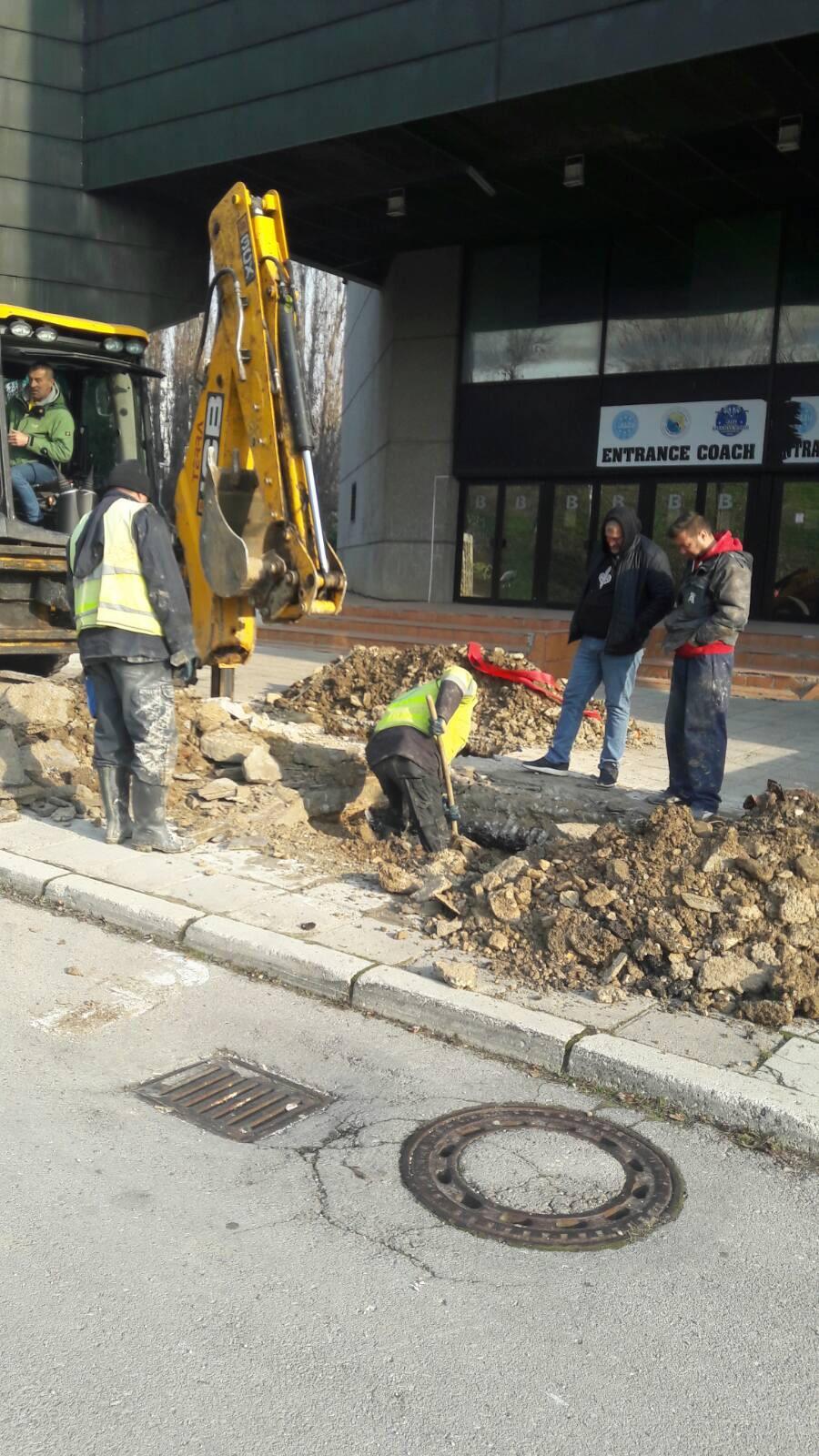 Služba za održavanje vodovodne mreže i objekata:  RADOVI NA VODOVODNOJ MREŽI