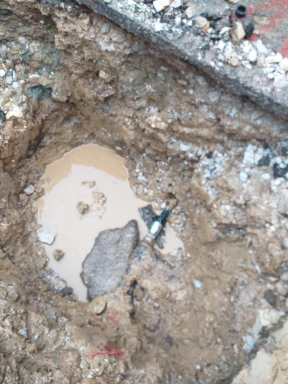 Dežurna ekipa Službe za održavanje vodovodne mreže i objekata:  RADOVI  TOKOM VIKENDA