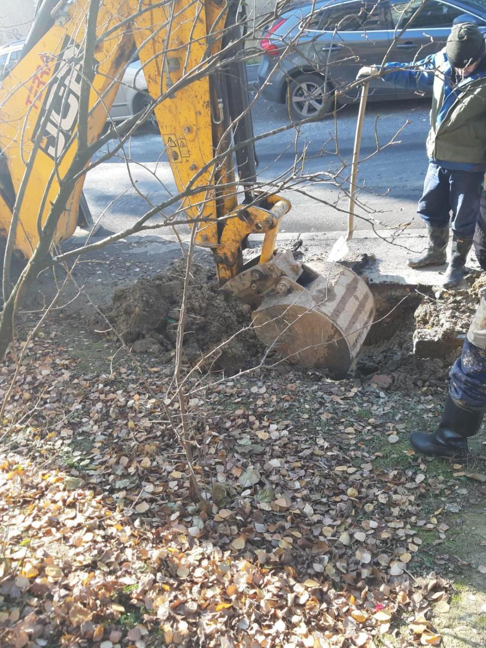 Služba za održavanje vodovodne mreže i objekata:  RADOVI NA VODOVODNOJ MREŽI