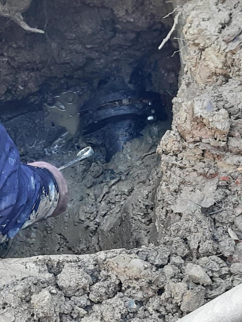 Služba za održavanje vodovodne mreže i objekata:  RADOVI NA VODOVODNOJ MREŽI