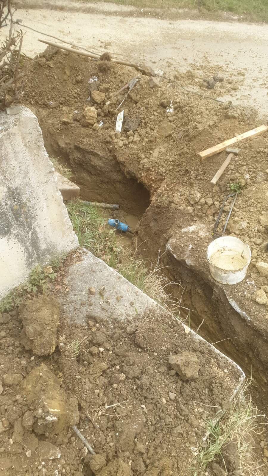 Služba za održavanje vodovodne mreže i objekata:  RADOVI NA VODOVODNOJ MREŽI