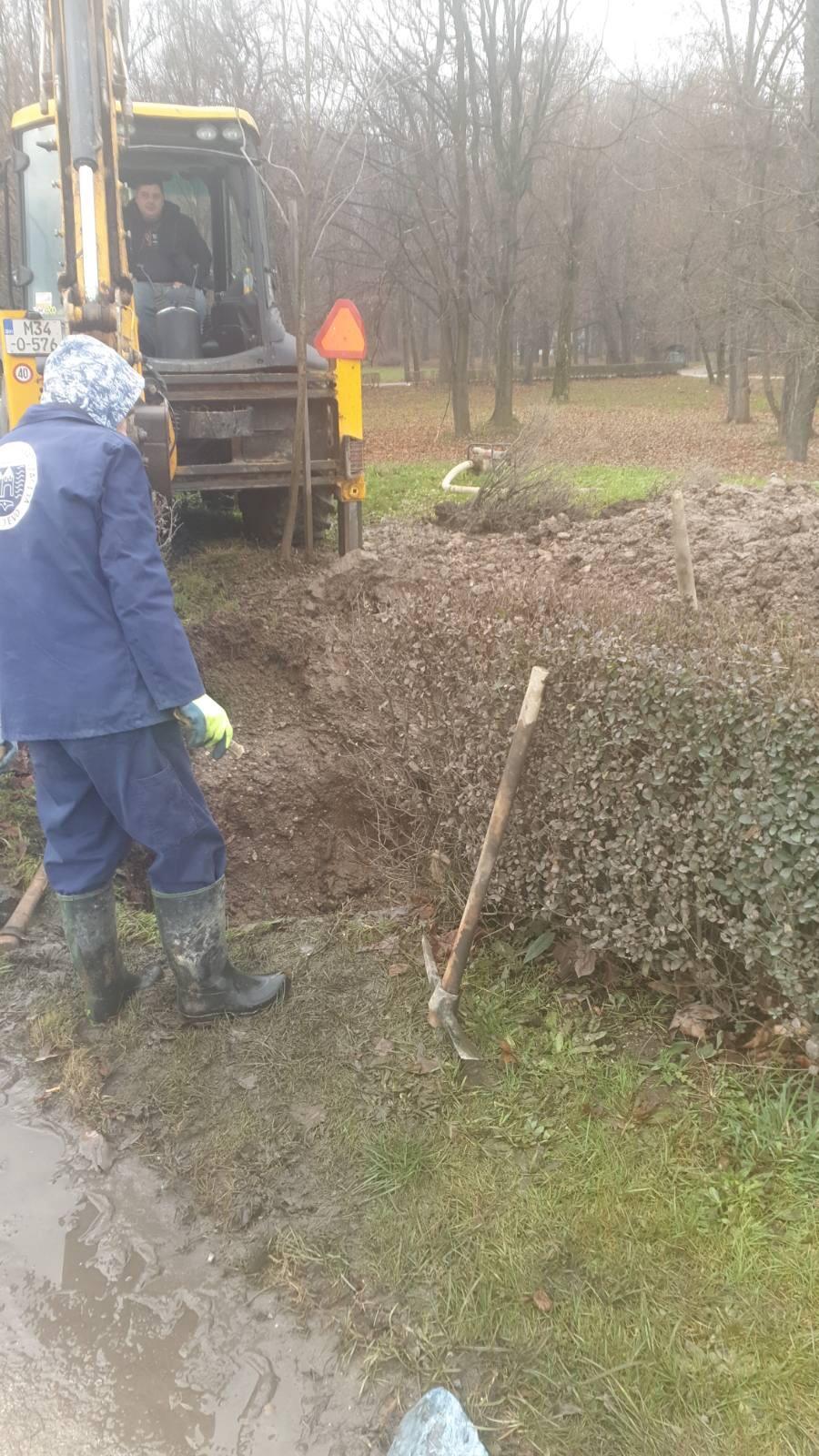 Služba za održavanje vodovodne mreže i objekata:  RADOVI NA VODOVODNOJ MREŽI