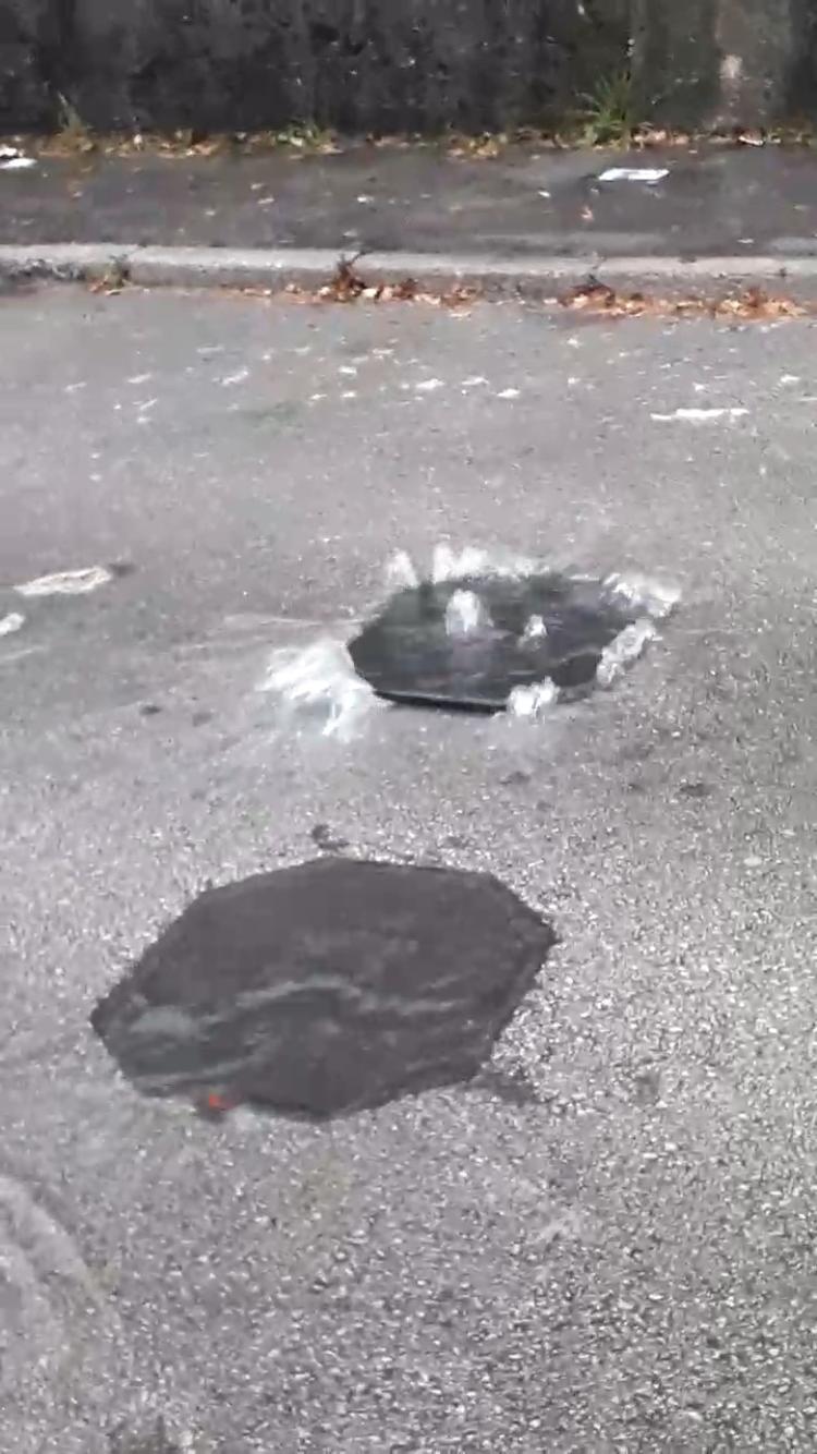 Služba za održavanje kanalizacione mreže i objekata:  RADOVI NA KANALIZACIONOJ MREŽI