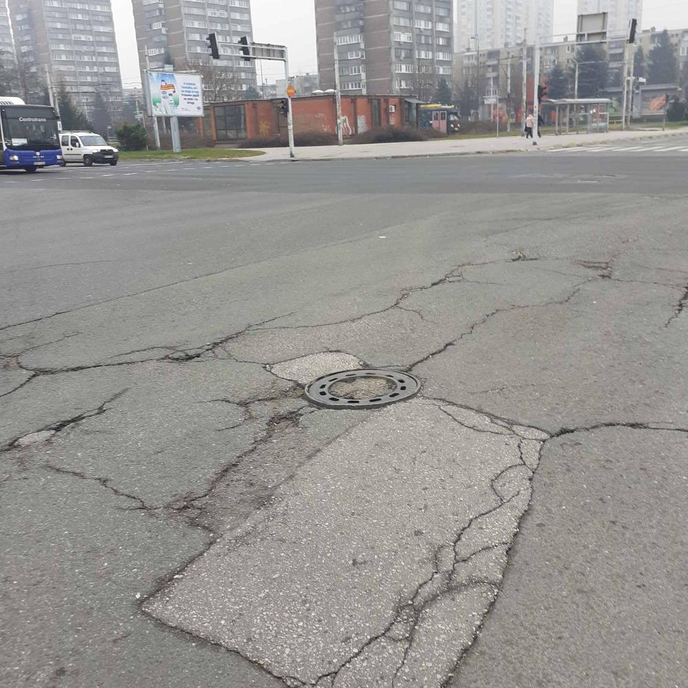 Služba za održavanje kanalizacione mreže i objekata: RADOVI NA KANALIZACIONOJ MREŽI