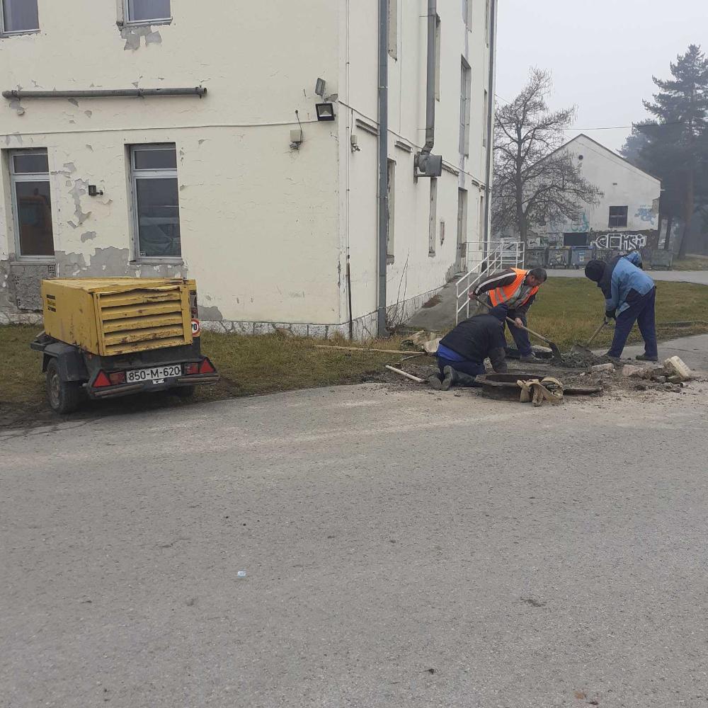 Služba za održavanje kanalizacione mreže i objekata: RADOVI NA KANALIZACIONOJ MREŽI