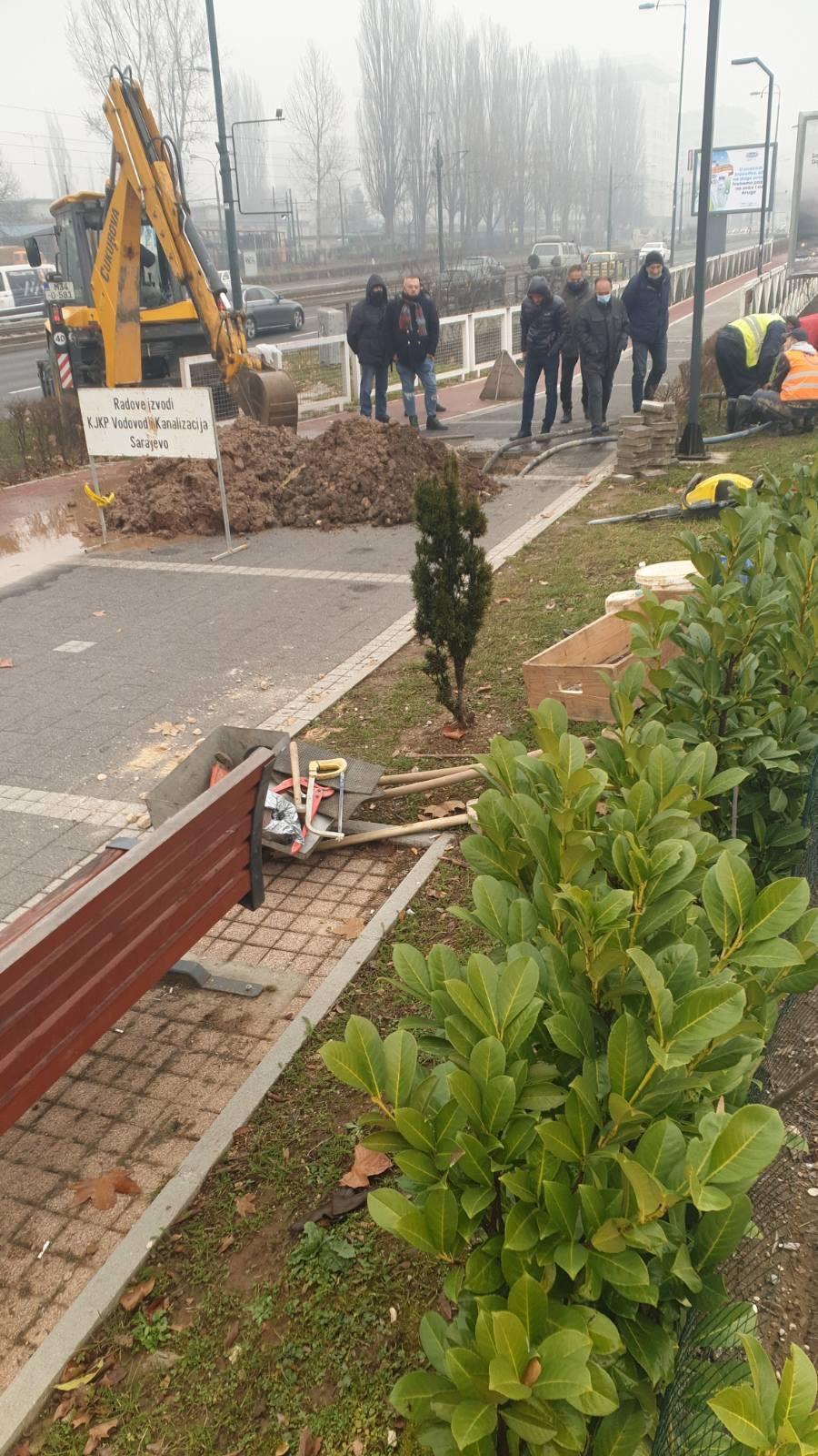 Služba za održavanje vodovodne mreže i objekata:  RADOVI NA VODOVODNOJ MREŽI