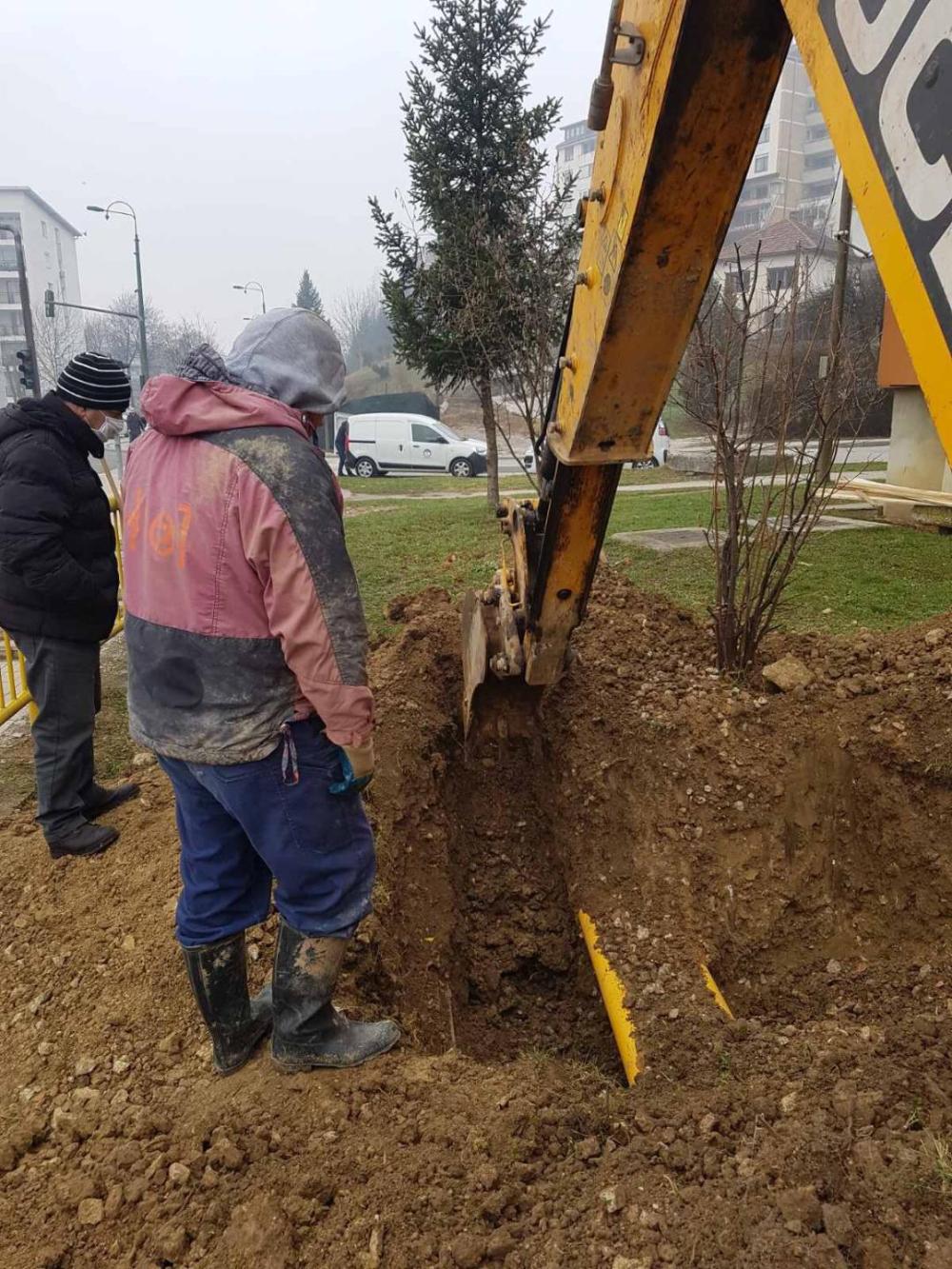 Služba za održavanje vodovodne mreže i objekata:  RADOVI NA VODOVODNOJ MREŽI