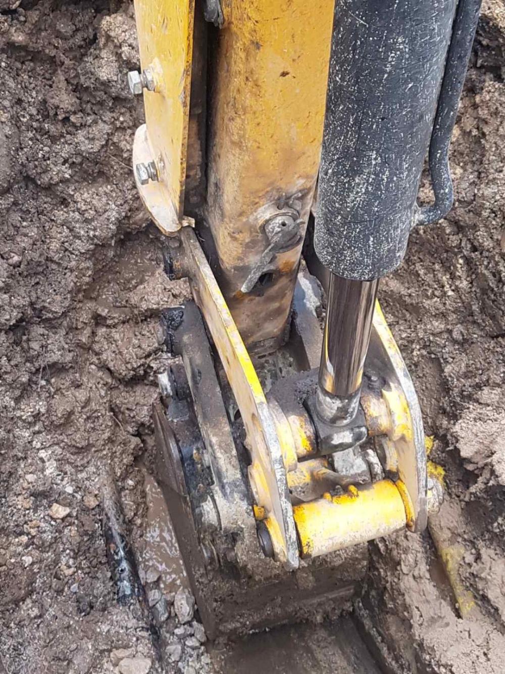 Služba za održavanje vodovodne mreže i objekata:  RADOVI NA VODOVODNOJ MREŽI