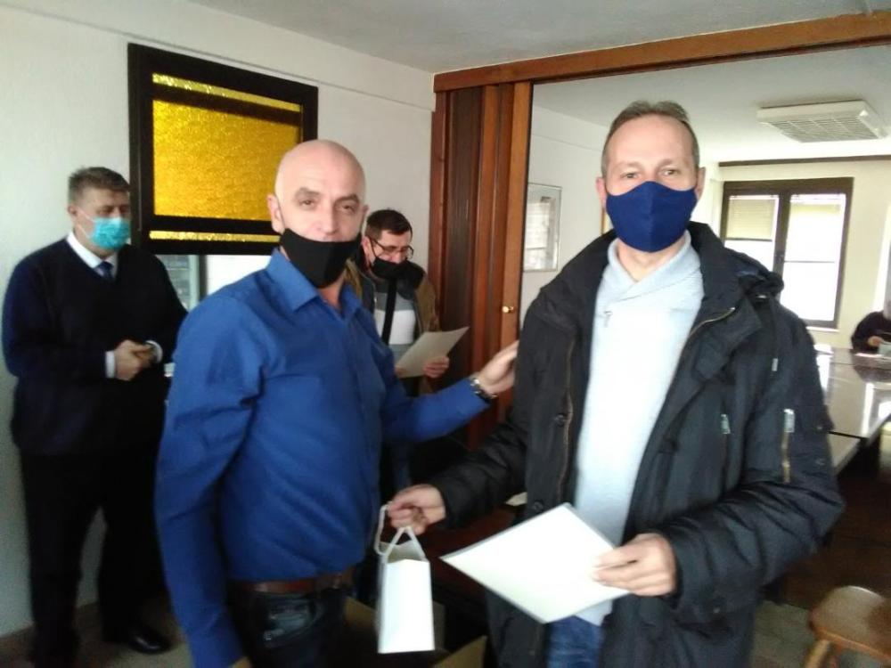 Povodom obilježavanja Dana preduzeća:  URUČENI SATOVI ZA 20 GODINA RADA U PREDUZEĆU