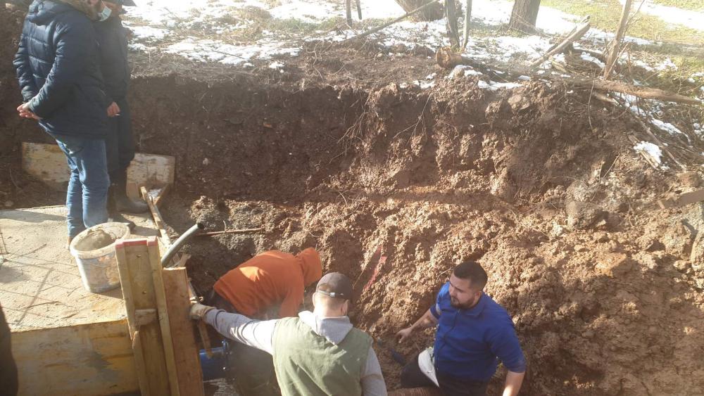 Služba za održavanje vodovodne mreže i objekata:  RADOVI NA VODOVODNOJ MREŽI