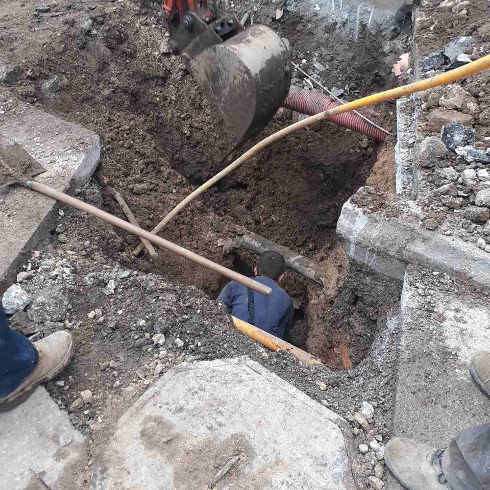 Služba za održavanje kanalizacione mreže i objekata: RADOVI NA KANALIZACIONOJ MREŽI