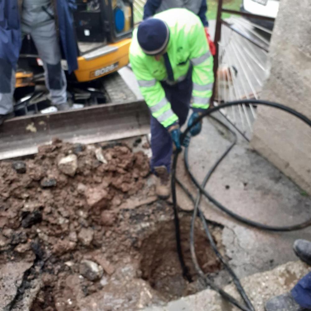 Služba za održavanje kanalizacione mreže i objekata:  RADOVI NA KANALIZACIONOJ MREŽI