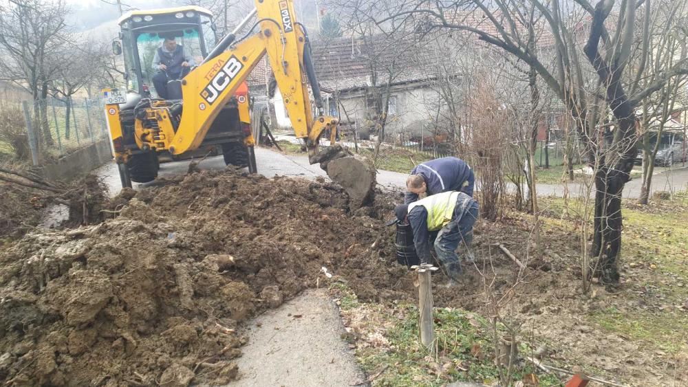 Služba za održavanje vodovodne mreže i objekata: POPRAVKE KVAROVA NA VODOVODNOJ MREŽI