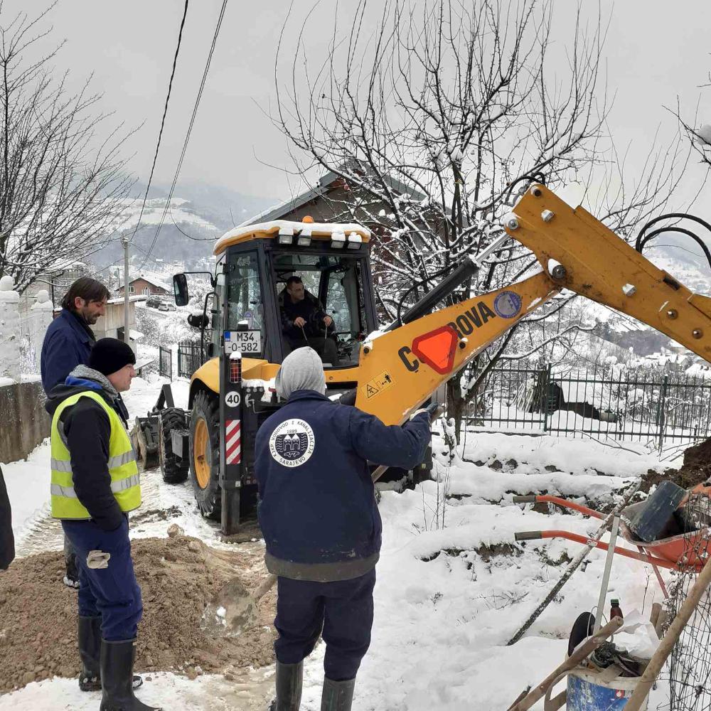 Služba za održavanje kanalizacione mreže i objekata: RADOVI NA KANALIZACIONOJ MREŽI