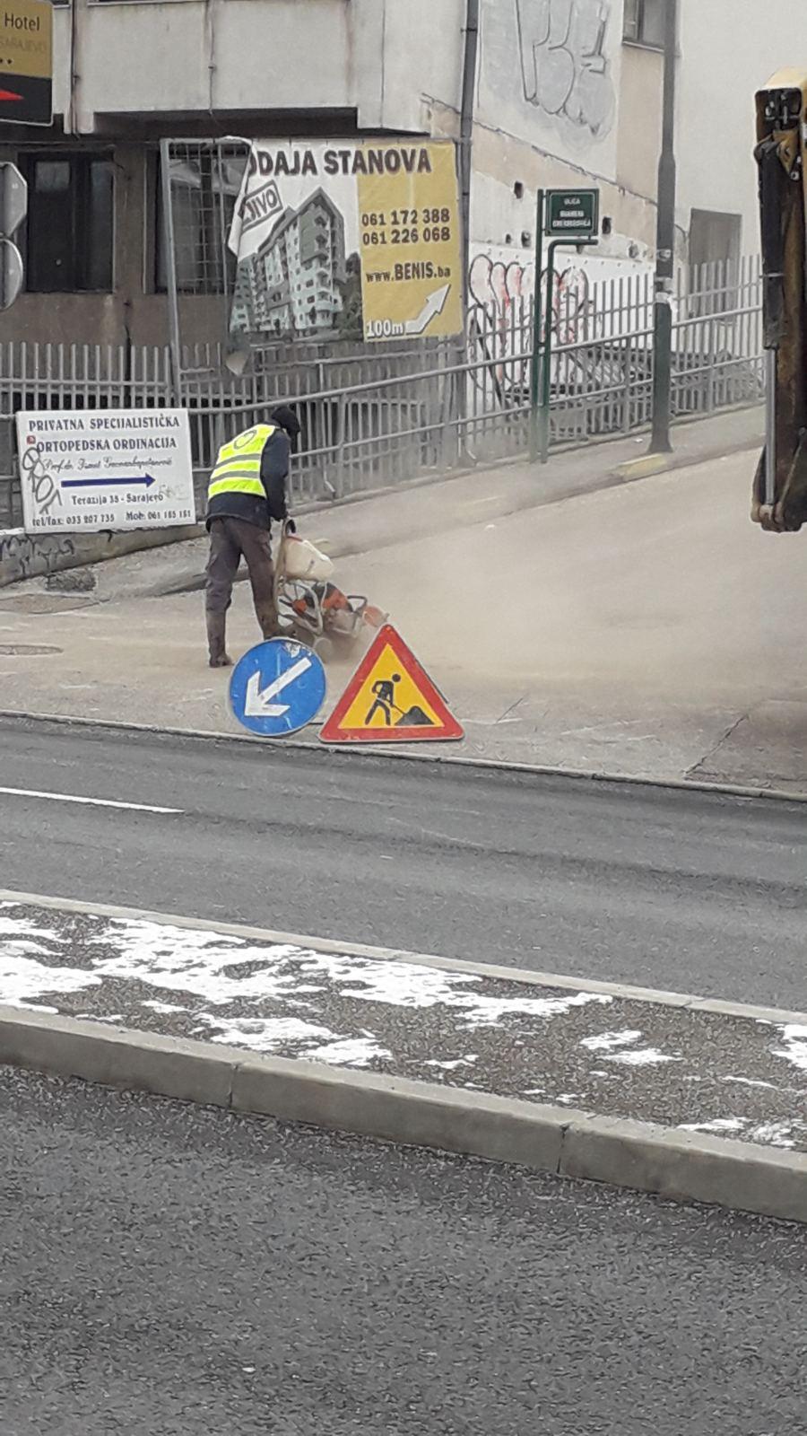 Služba za održavanje vodovodne mreže i objekata: POPRAVKE KVAROVA NA VODOVODNOJ MREŽI