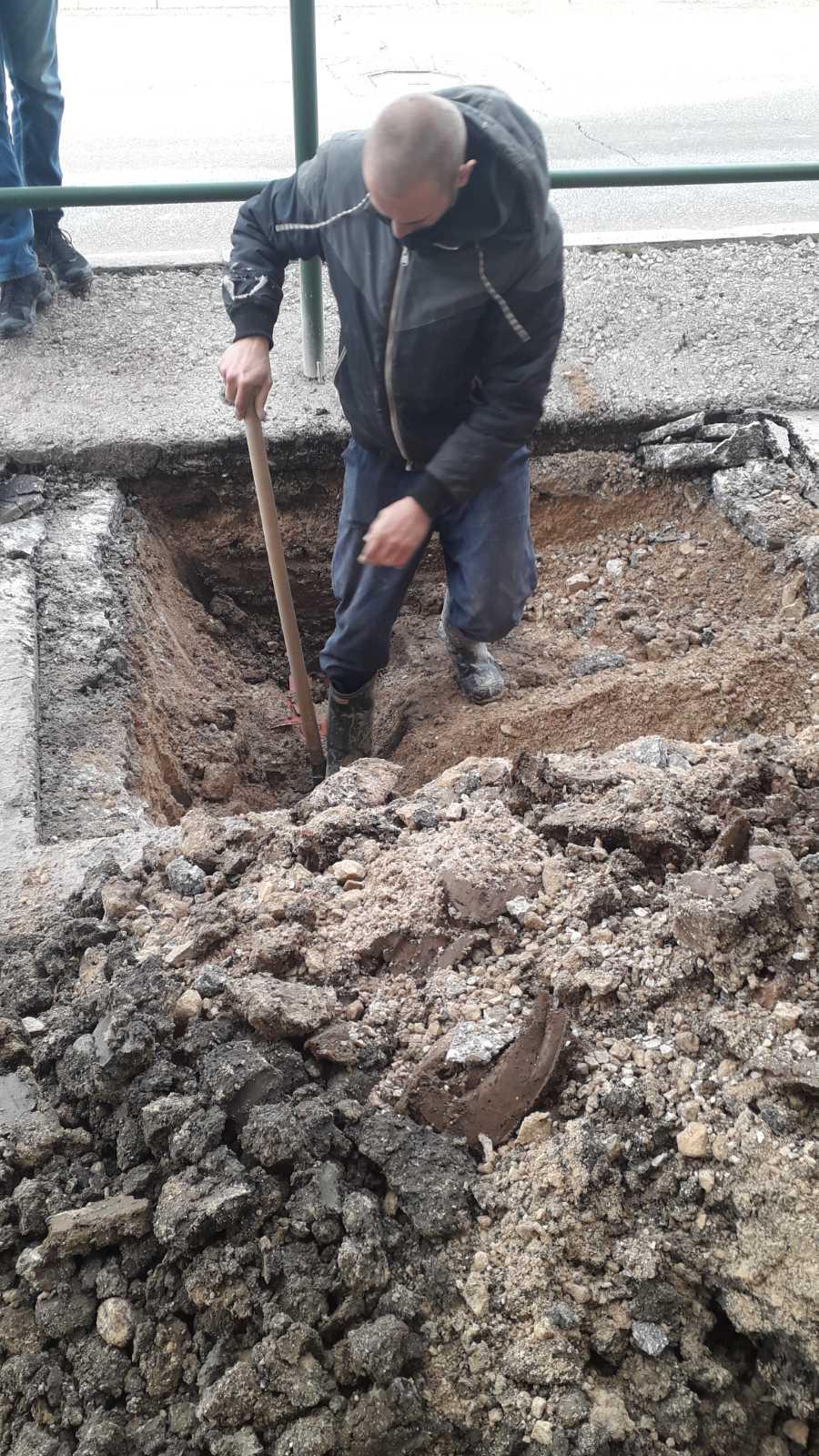 Služba za održavanje vodovodne mreže i objekata: POPRAVKE KVAROVA NA VODOVODNOJ MREŽI